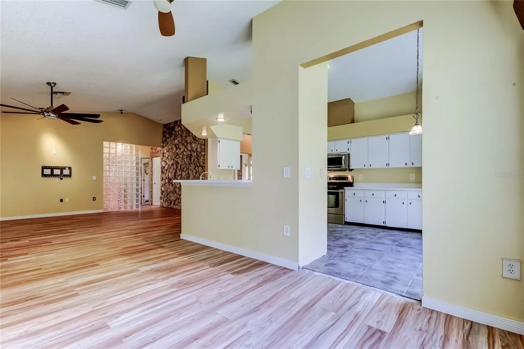 Photo of 1795 BAYHILL DRIVE