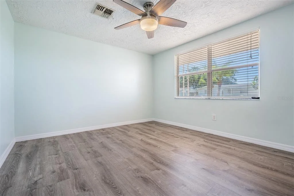 Photo of 5301 DAWN LANE