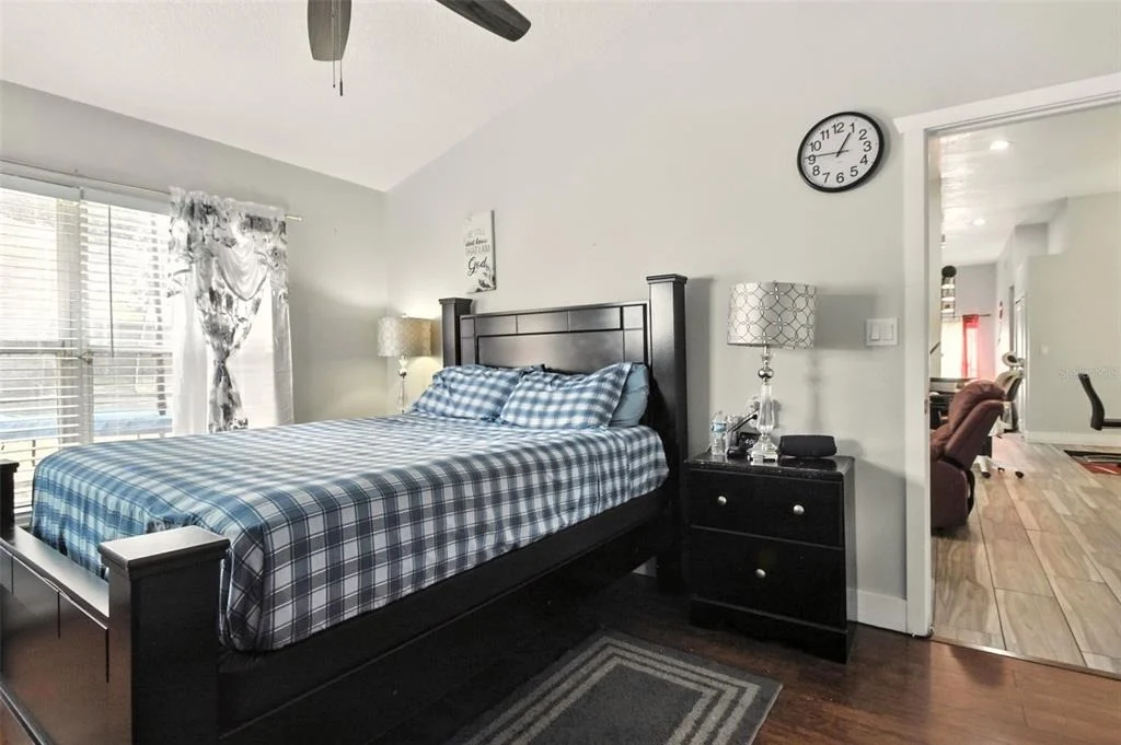 Photo of 6084 BROOKHILL CIRCLE