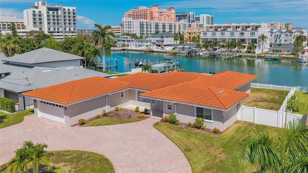 Photo of 136 BAYSIDE DRIVE