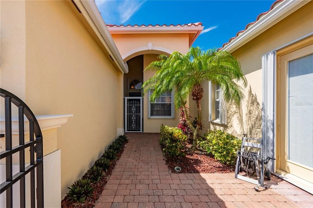 Photo of 24311 RIVERFRONT DRIVE