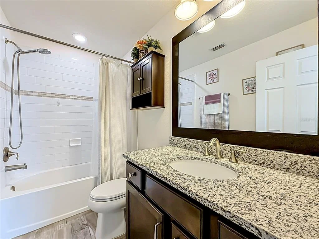Photo of 2323 NUTHATCH STREET