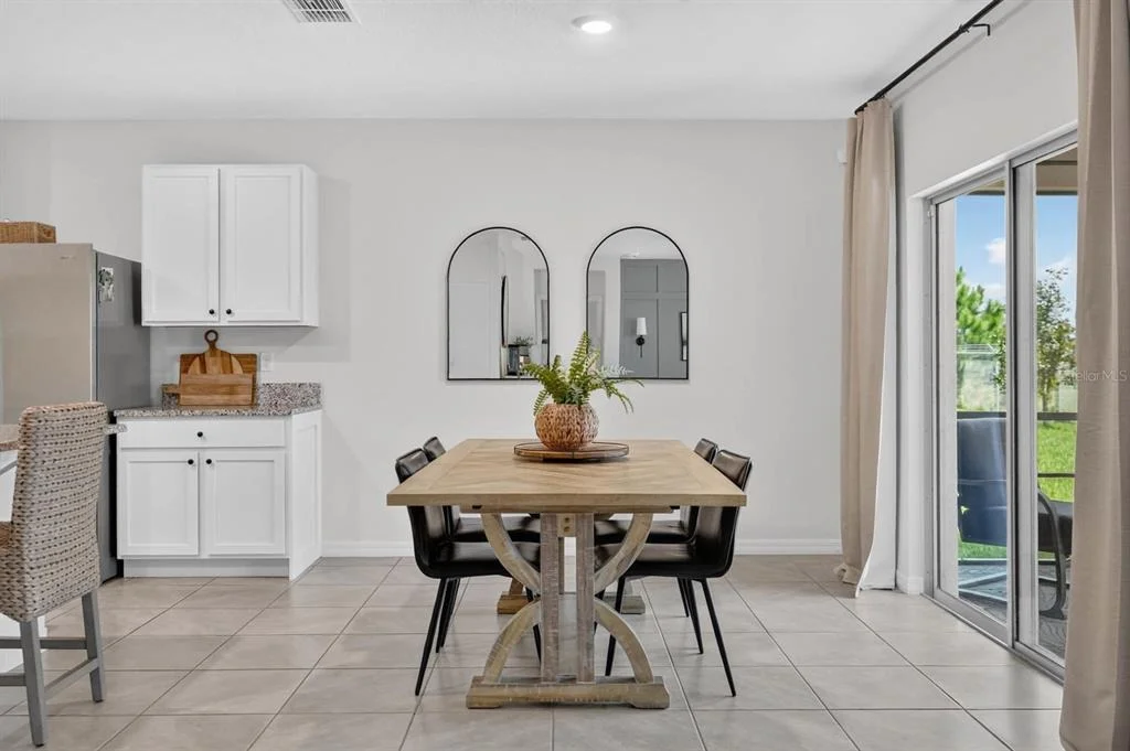 Photo of 599 LAZIO CIRCLE