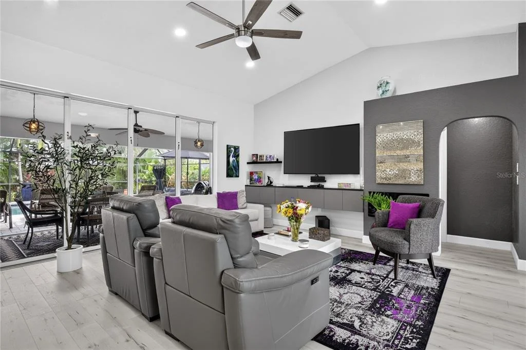 Photo of 2276 OBERON LANE