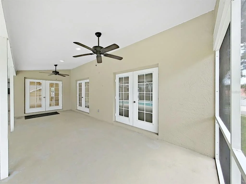 Photo of 611 TOMOKA DRIVE