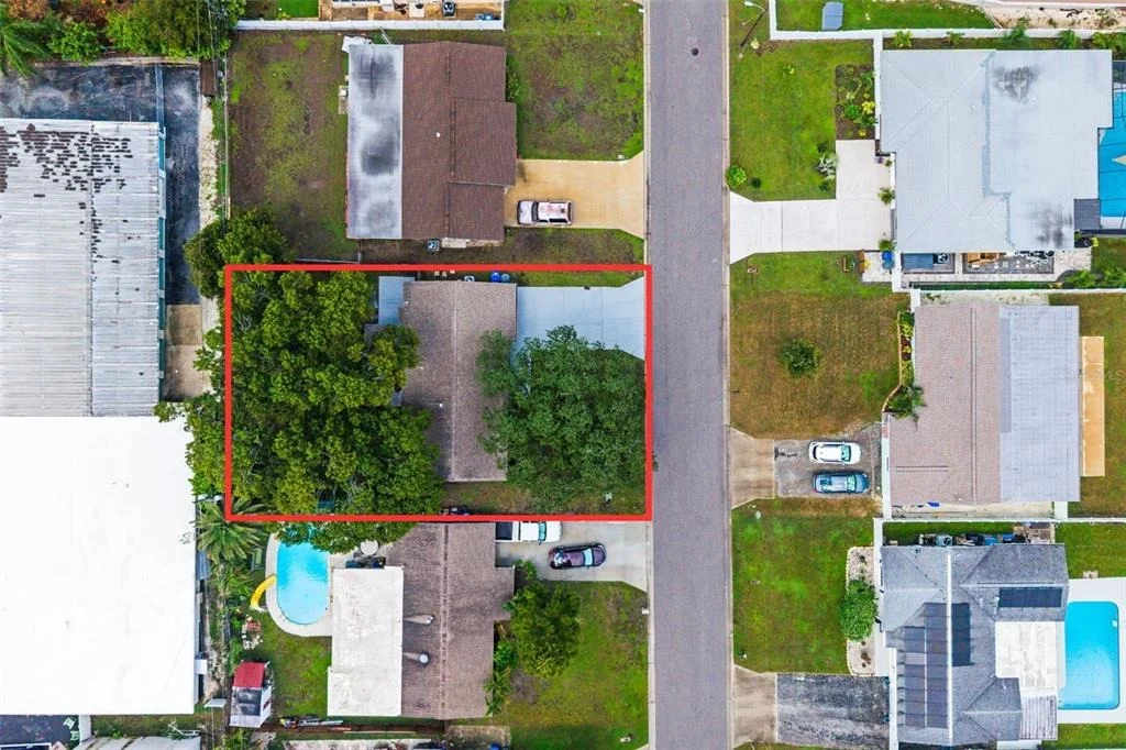 Photo of 482 OAKWOOD DRIVE
