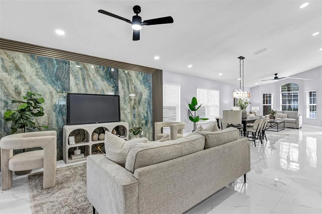 Photo of 13712 DEVLIN COURT