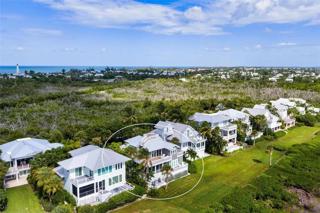 Photo of 319 PILOT POINT LANE