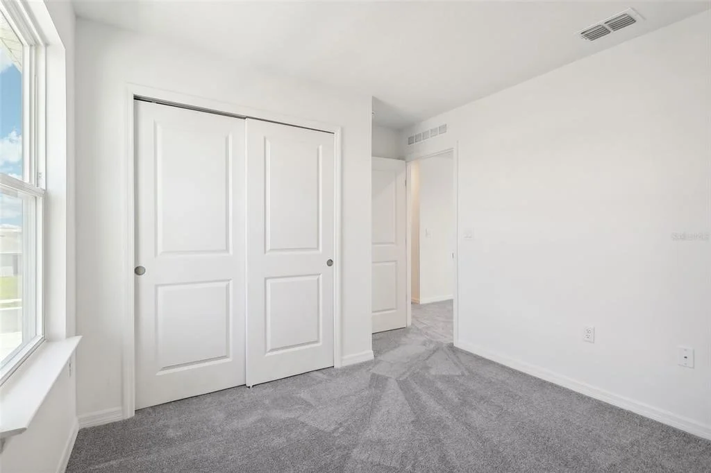 Photo of 777 CASTLEFORD AVENUE NE
