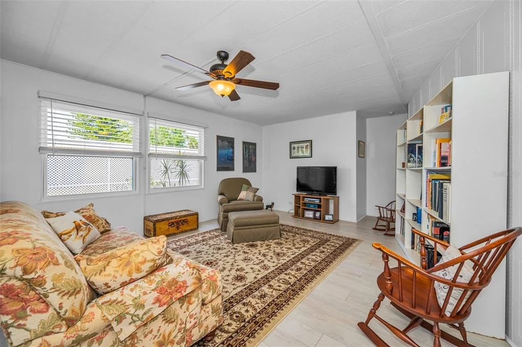 Photo of 3230 LANARK DRIVE