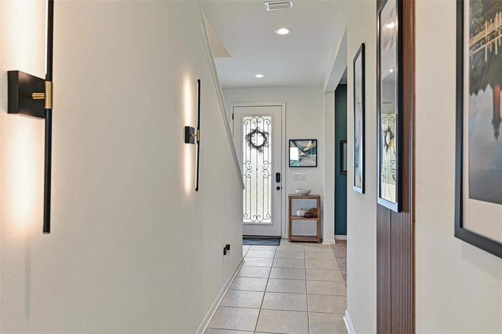 Photo of 11124 MOONSAIL DRIVE