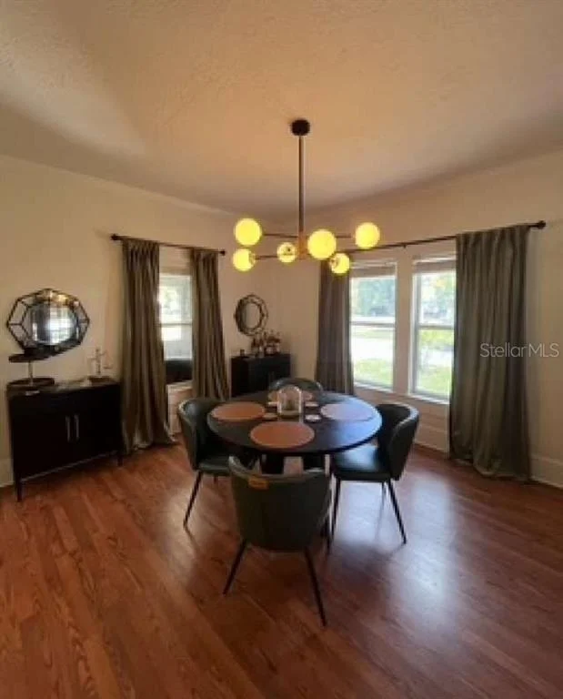 Photo of 2802 4TH AVENUE W
