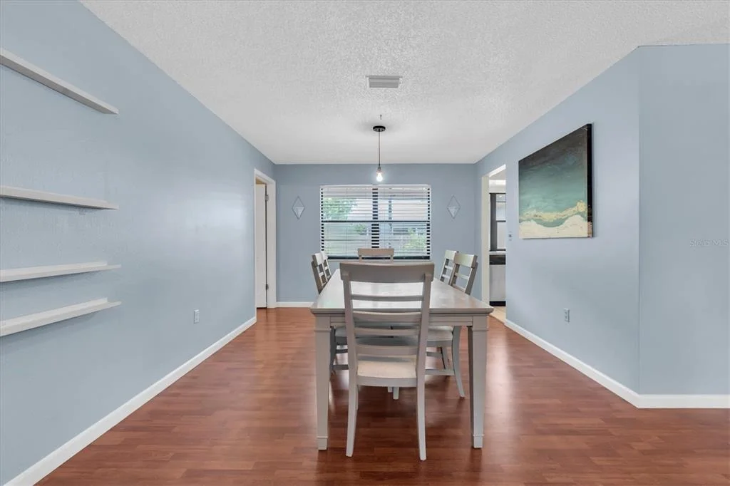 Photo of 914 HARBOR CIRCLE