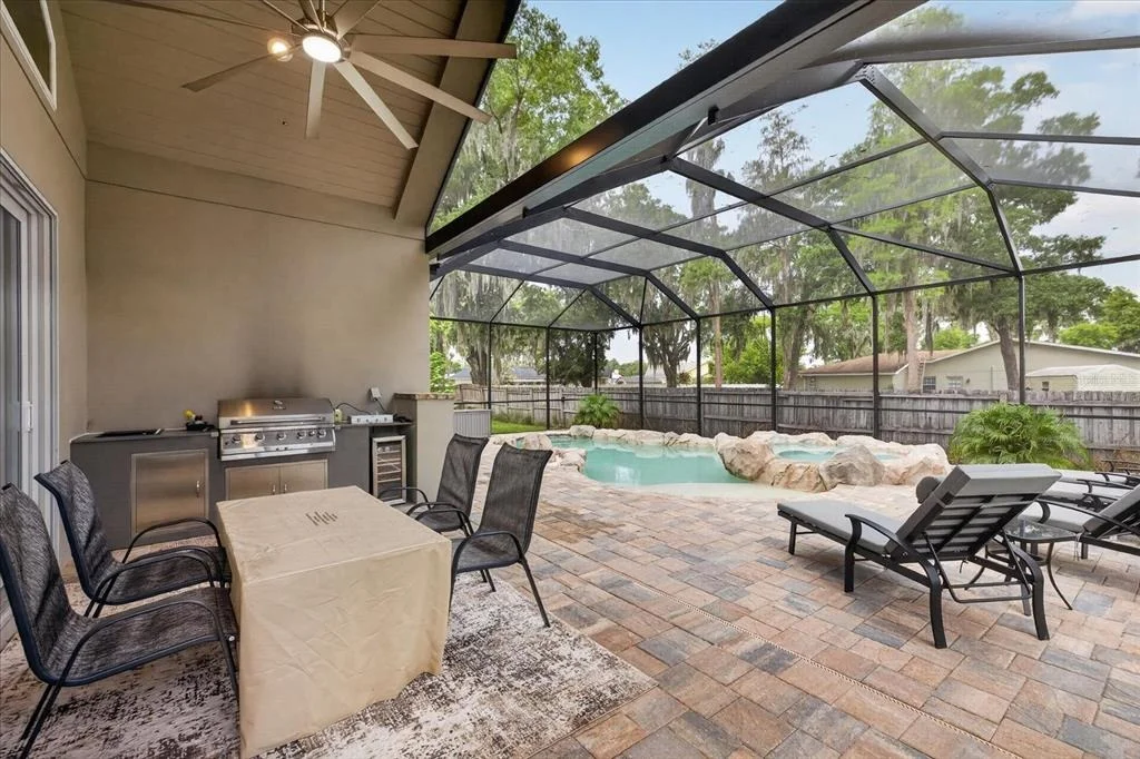 Photo of 1208 SUNSET LANE