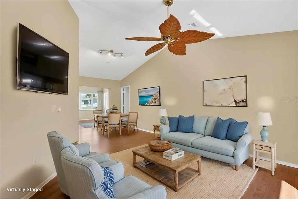 Photo of 5852 LINCOLN ROAD