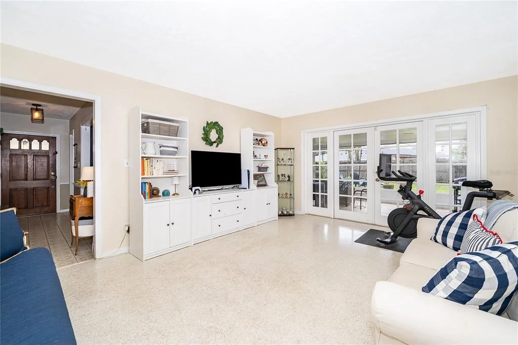 Photo of 2464 HUNTERFIELD ROAD