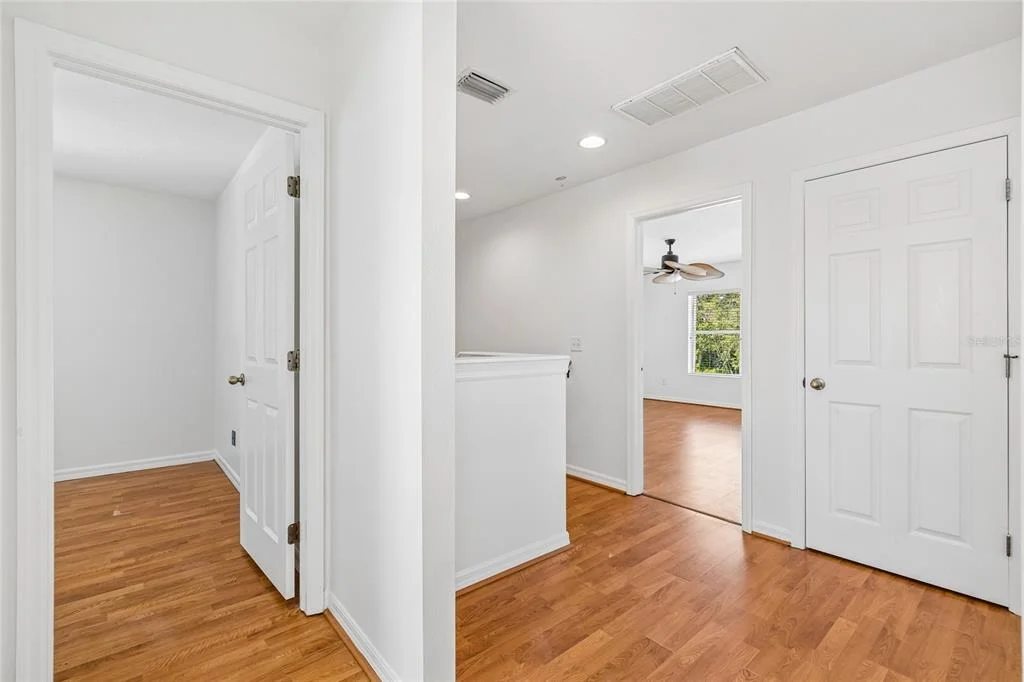 Photo of 915 WINDTON OAK DRIVE