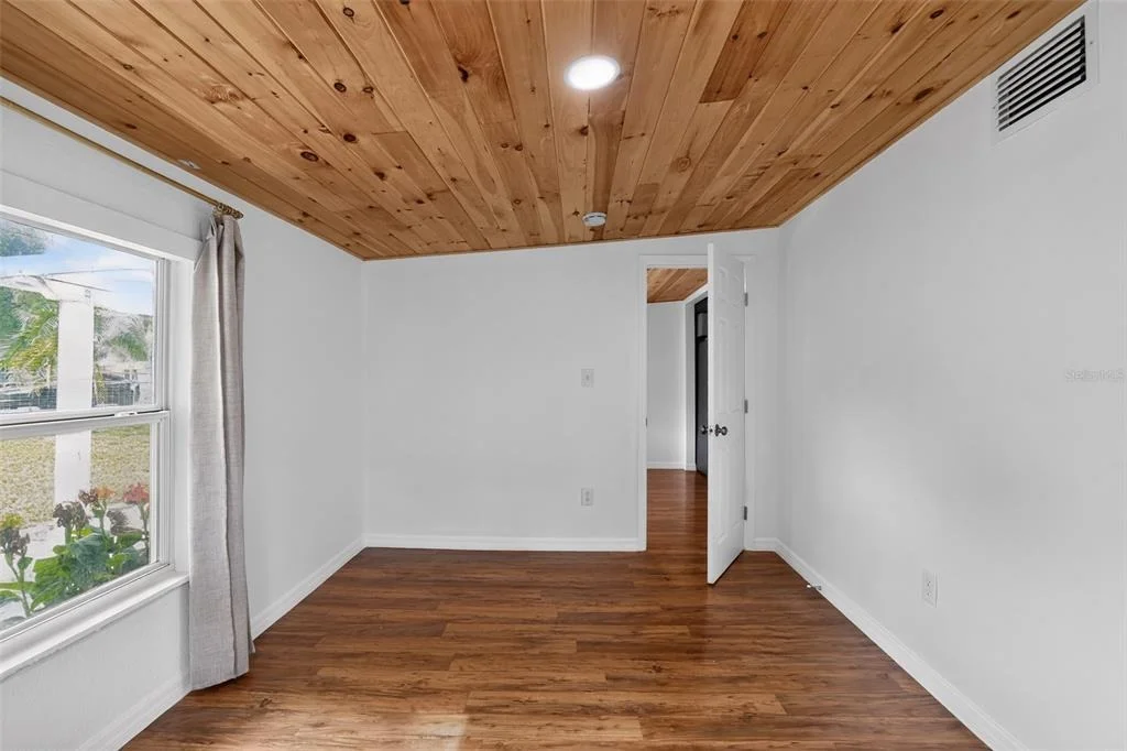 Photo of 4746 LAMAR ROAD