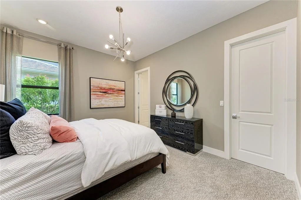 Photo of 5060 SIMONS COURT