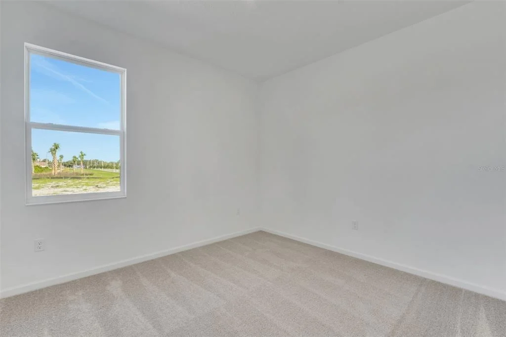 Photo of 304 MEREDITH BOULEVARD