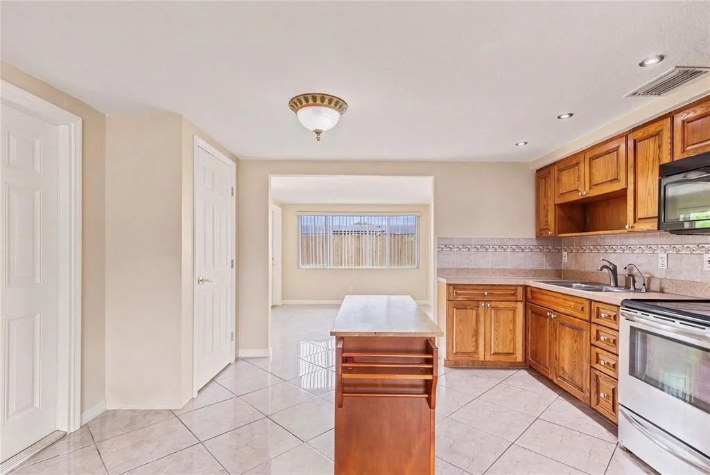 Photo of 3339 GARFIELD DRIVE