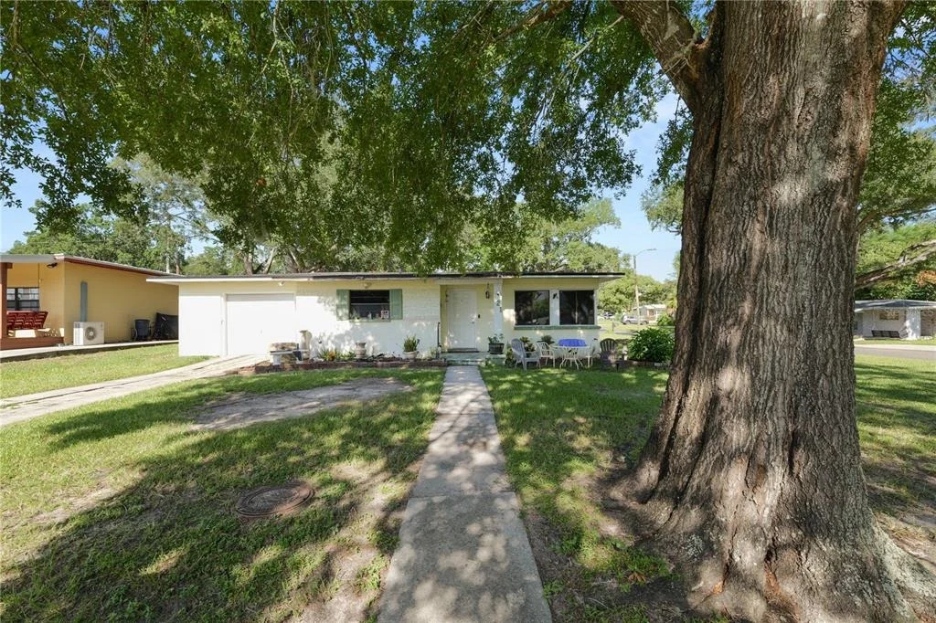 Photo of 621 HILLSIDE DRIVE