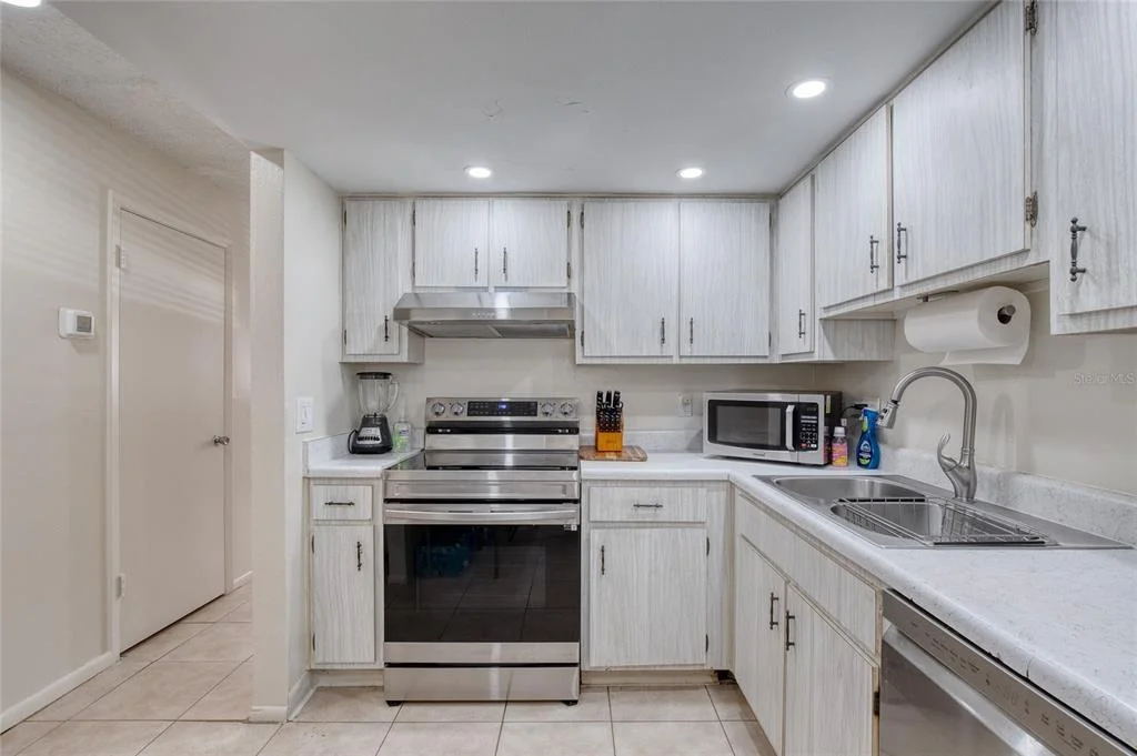 Photo of Unit UT58 at 5500 OCEAN SHORE BOULEVARD