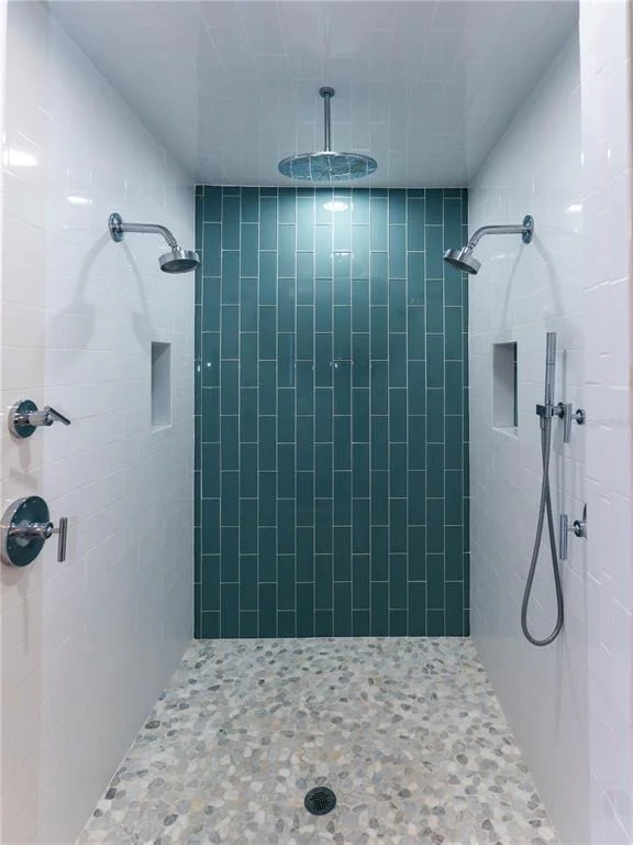 Photo of 2633 W SUNSET DRIVE
