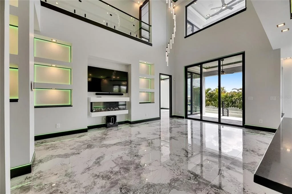Photo of 6526 SIMONE SHORES CIRCLE