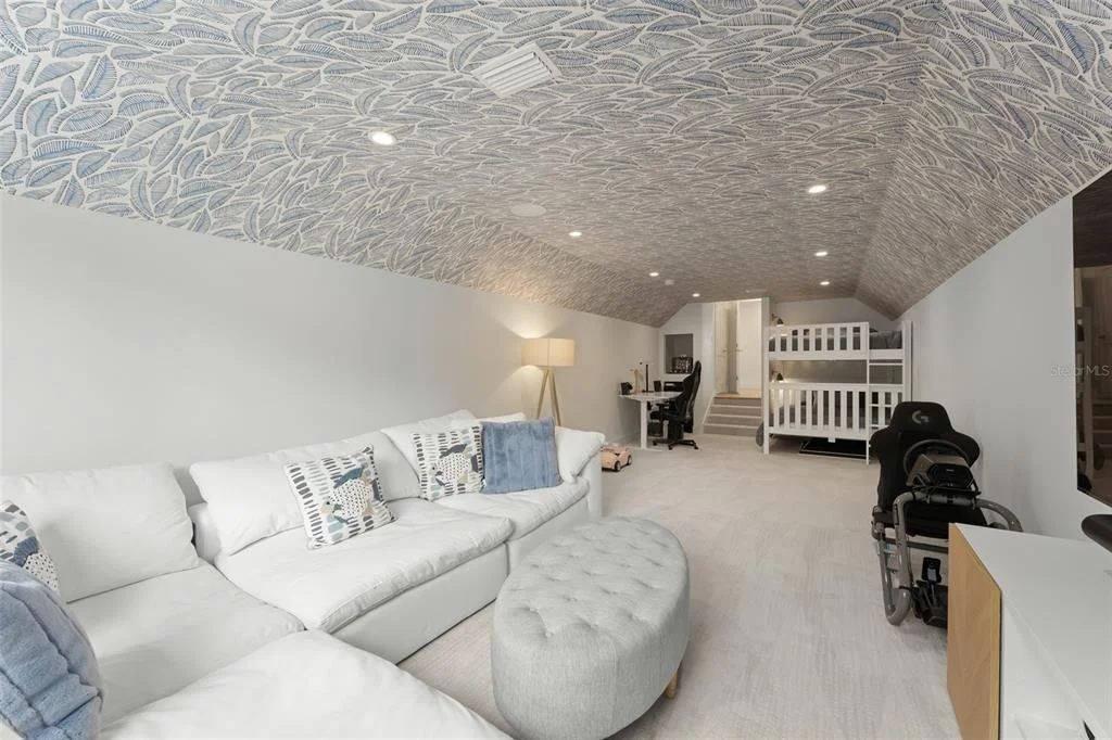 Photo of 13542 SUNSET LAKES CIRCLE