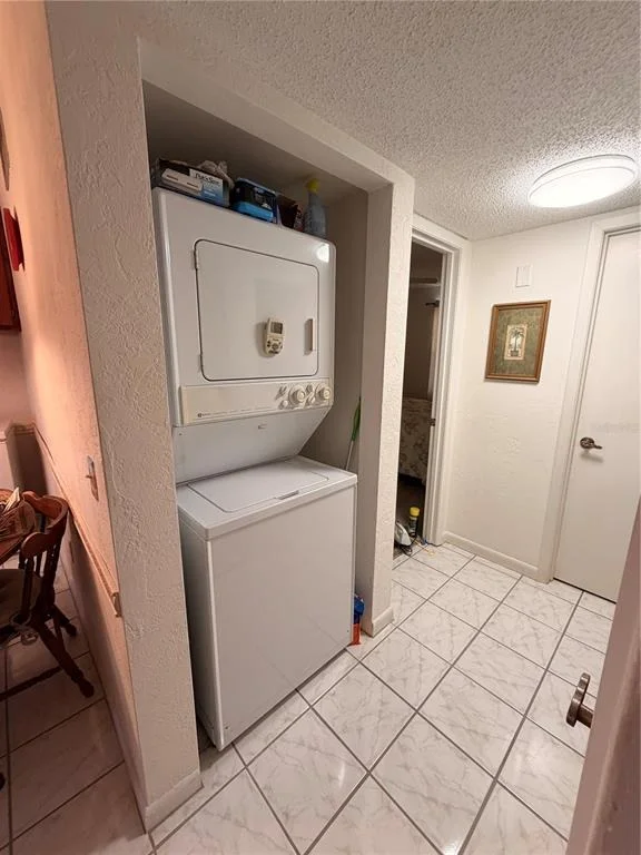 Photo of Unit 205B at 1640 JUNO TR