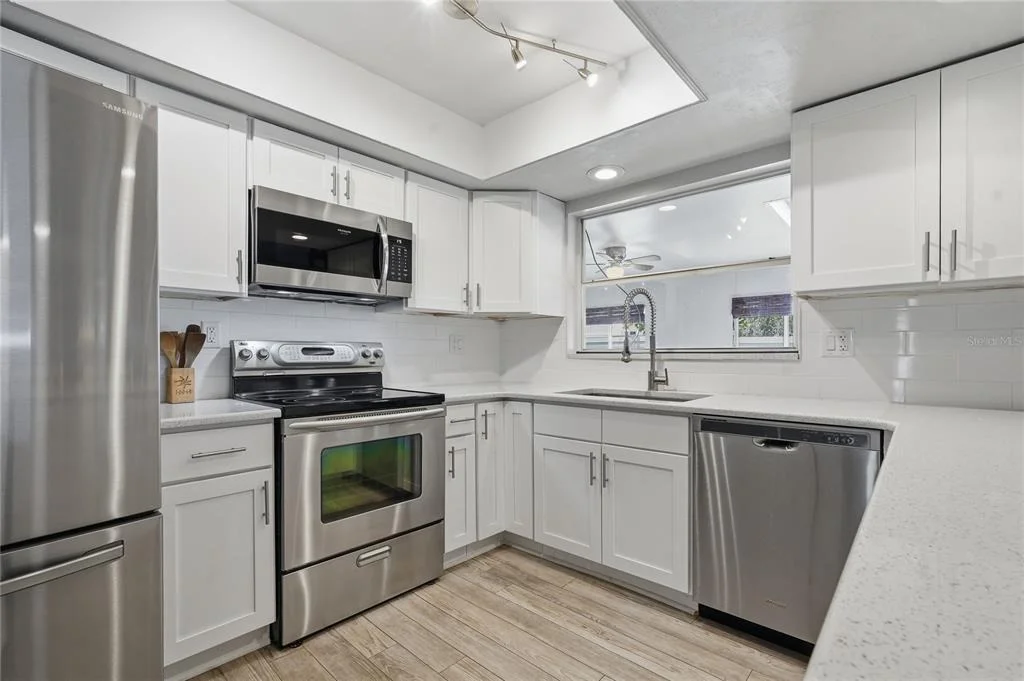 Photo of 1634 DALE CIRCLE N