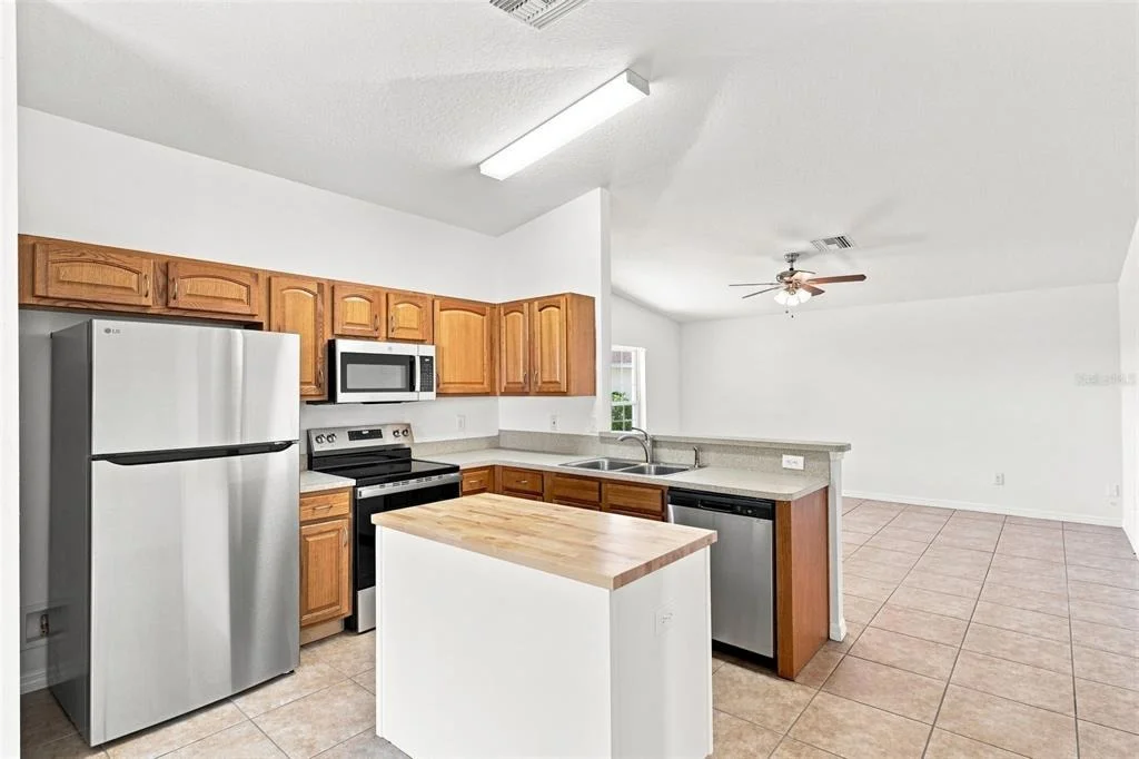Photo of 37150 HIGHLAND BLUFF CIRCLE