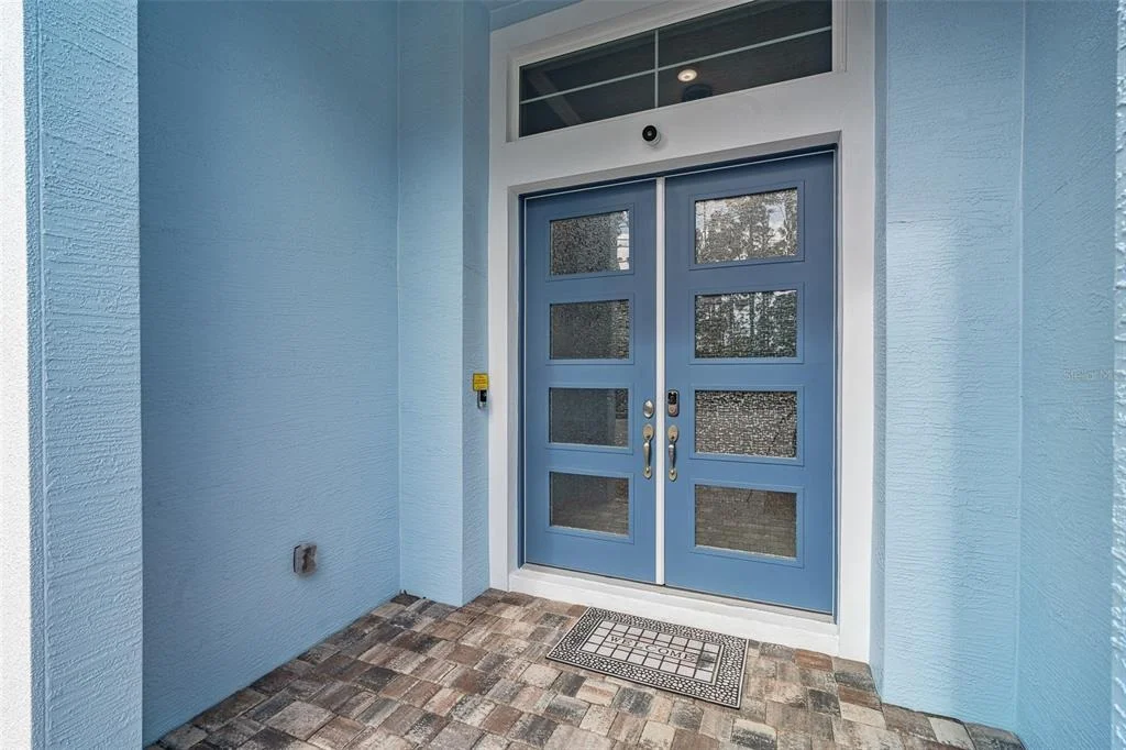 Photo of 998 DOWNSHIRE LANE