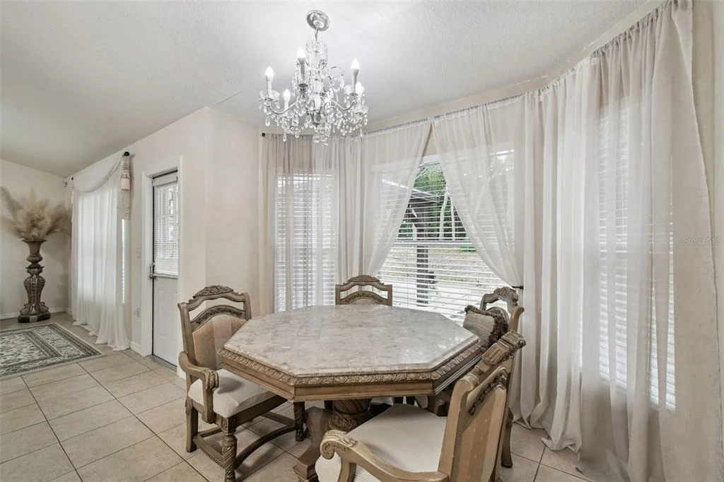 Photo of 270 PLANTER ROAD