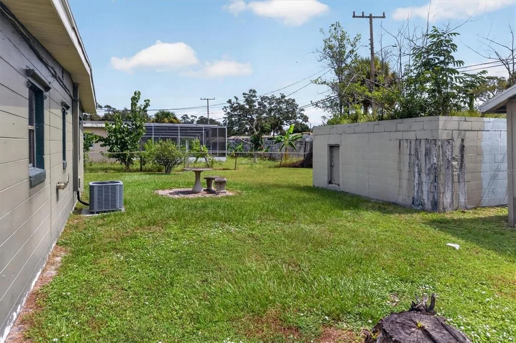 Photo of 1865 CEDARWOOD DRIVE