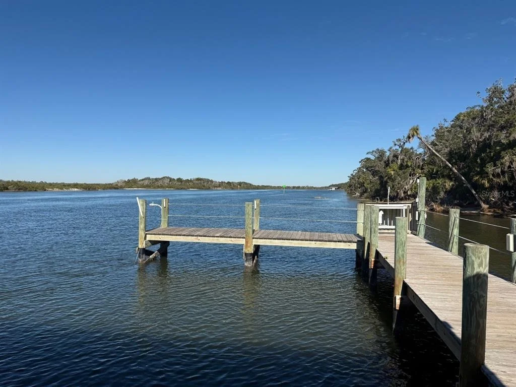 Photo of 200 SURFVIEW LANE