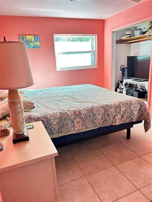 Photo of 118 BOUGAINVILLEA DRIVE