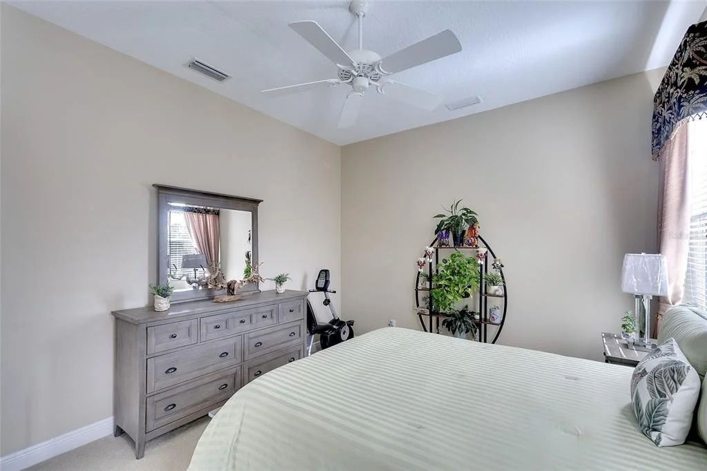 Photo of 11809 OAK RIDGE DRIVE
