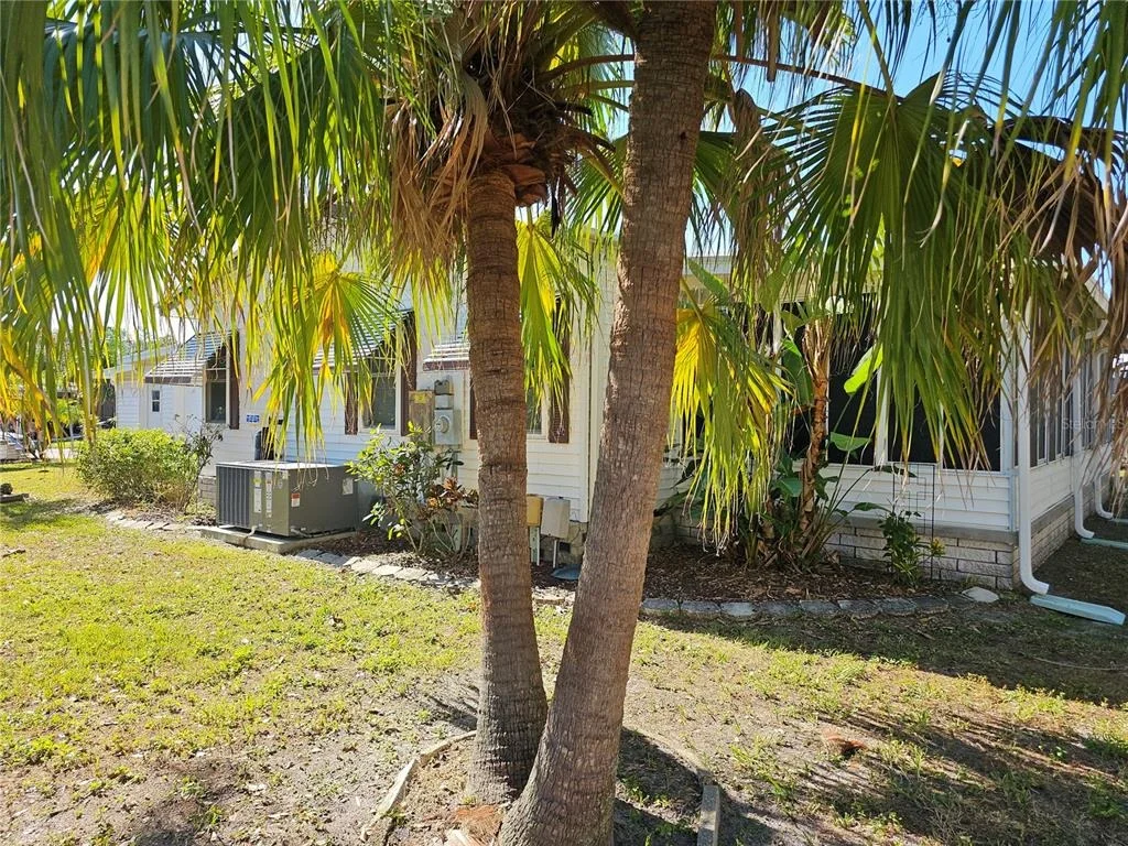 Photo of 101 DOLPHIN DRIVE N