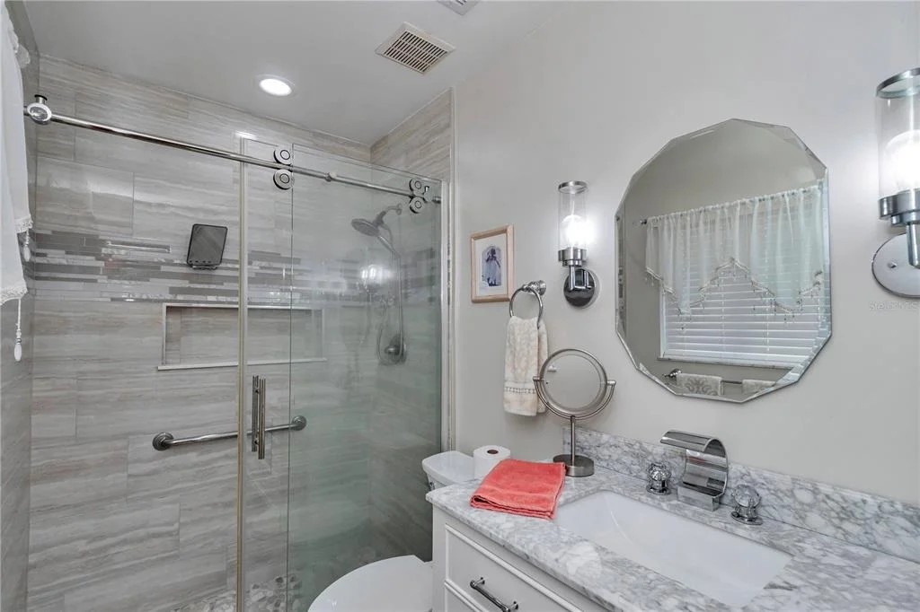Photo of 1111 HICKORY ROAD