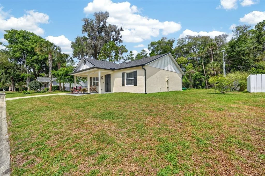 Photo of 228 RIVER ISLAND CIRCLE