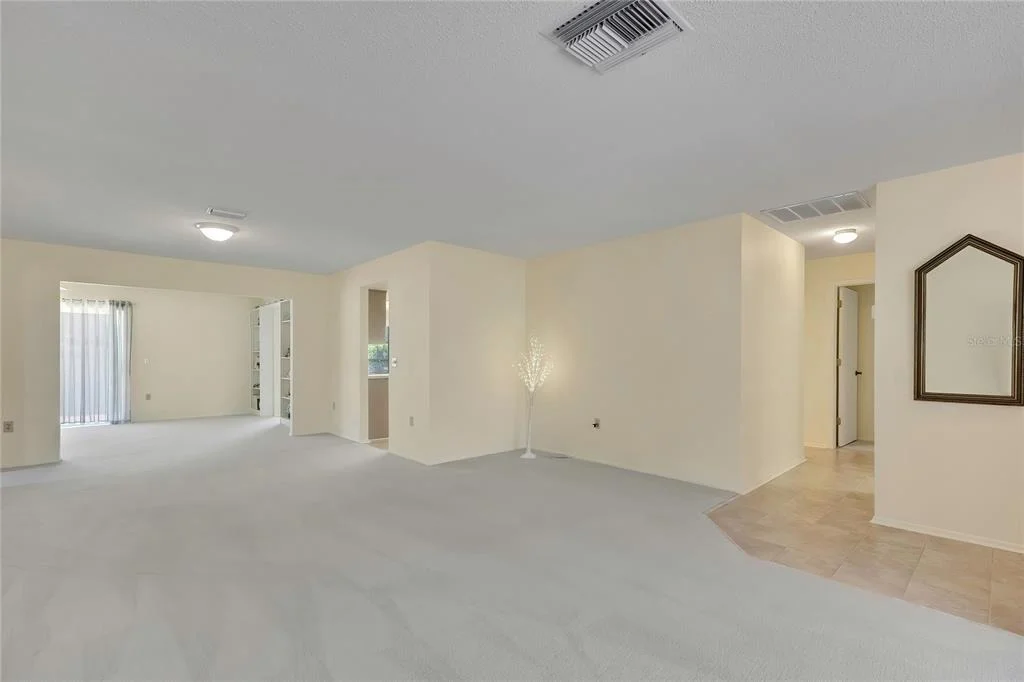 Photo of 7103 CROWN OAKS DRIVE