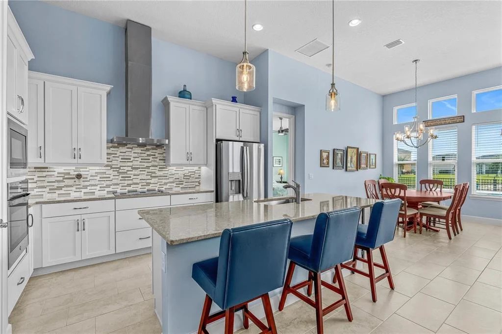 Photo of 268 MOSAIC BOULEVARD