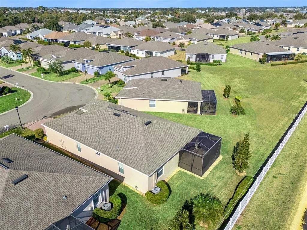 Photo of 2733 ATTWATER LOOP