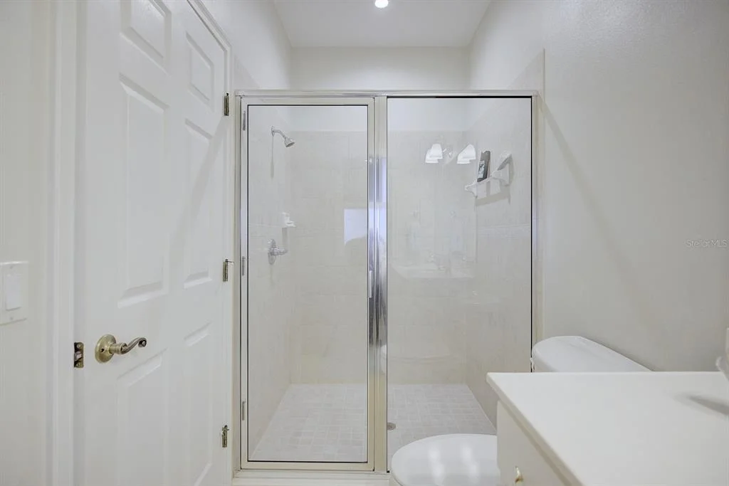 Photo of 492 SUNSET POINTE DRIVE