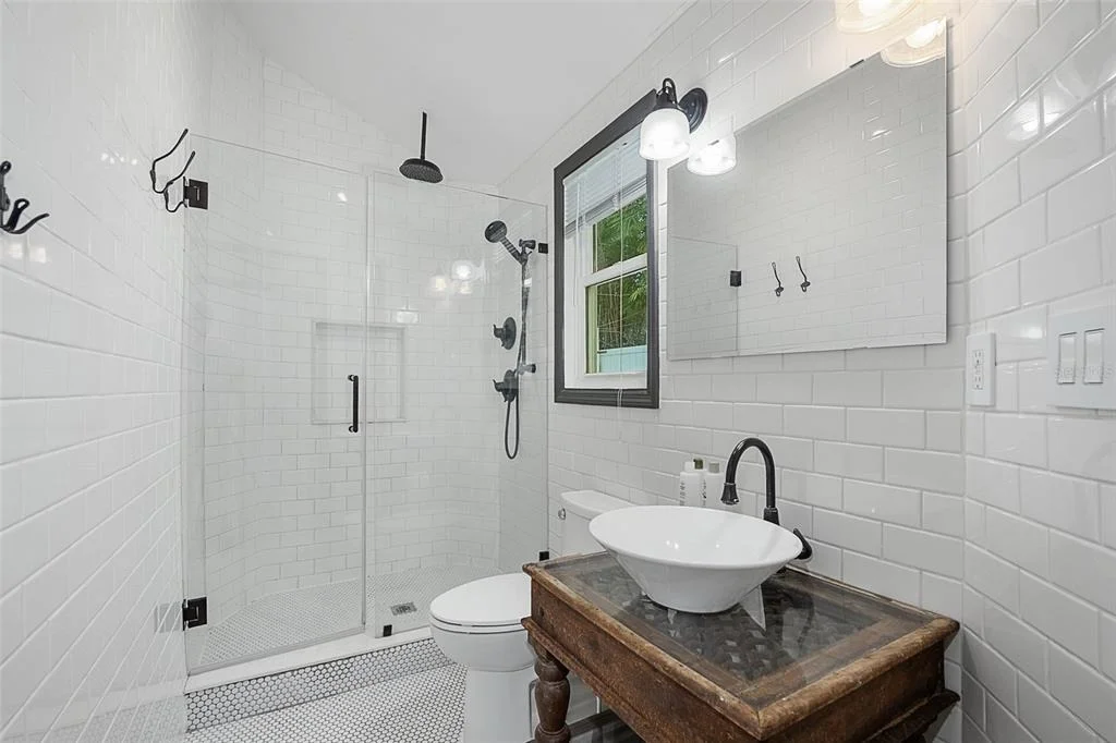 Photo of 3110 JOHN ANDERSON DRIVE