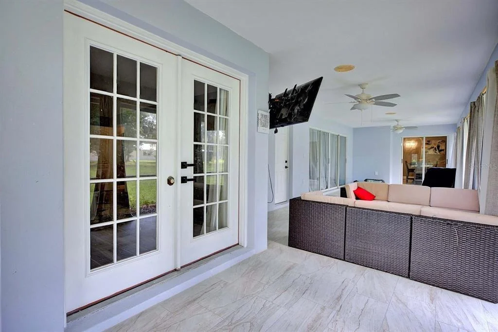 Photo of 2307 FAIRWAY LANE