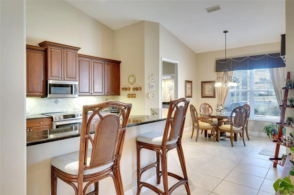 Photo of 11809 OAK RIDGE DRIVE