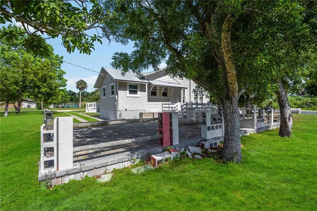 Photo of 815 SOLONA LOOP